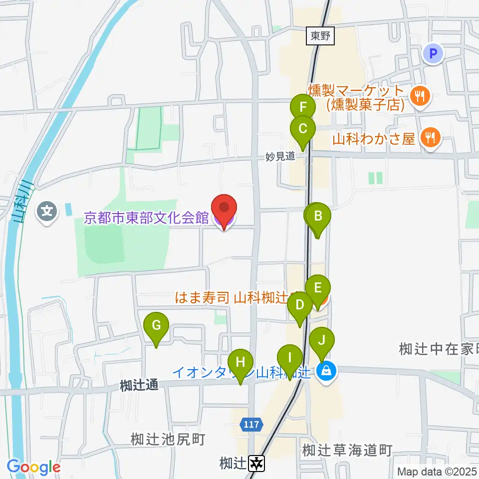 京都市東部文化会館周辺のファミレス・ファーストフード一覧地図