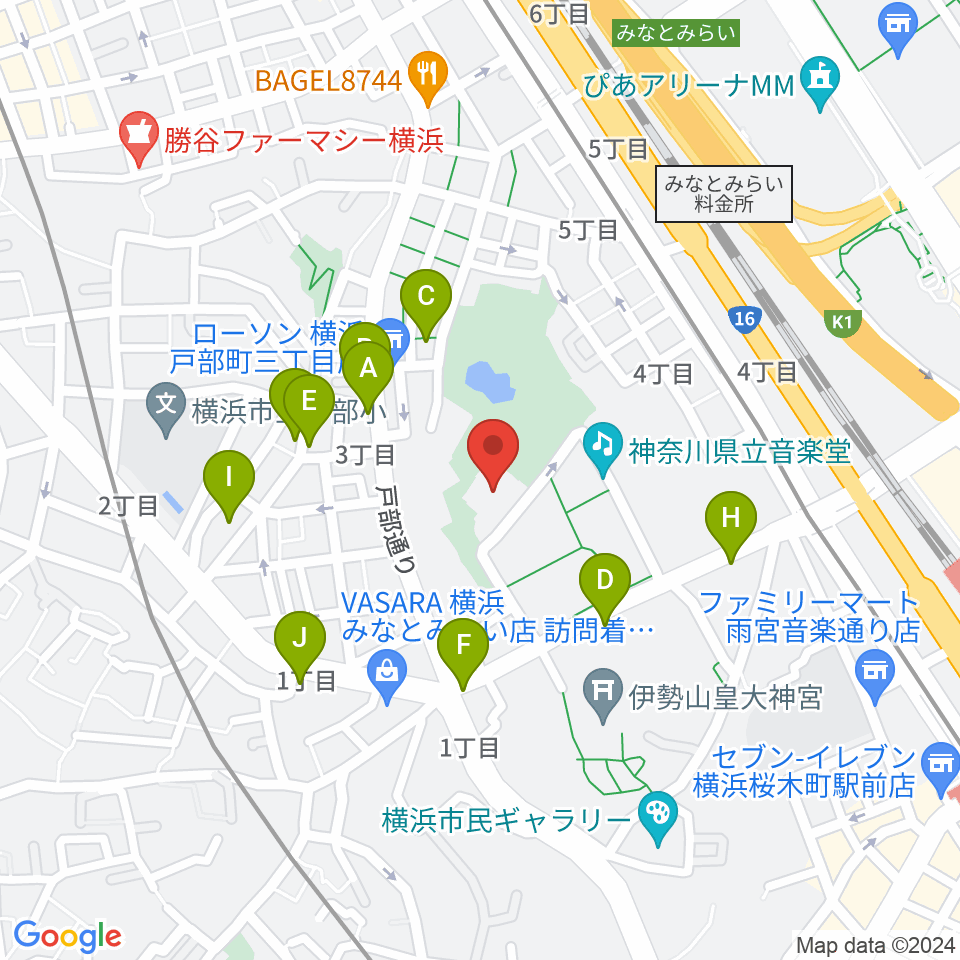 横浜能楽堂周辺のファミレス・ファーストフード一覧地図