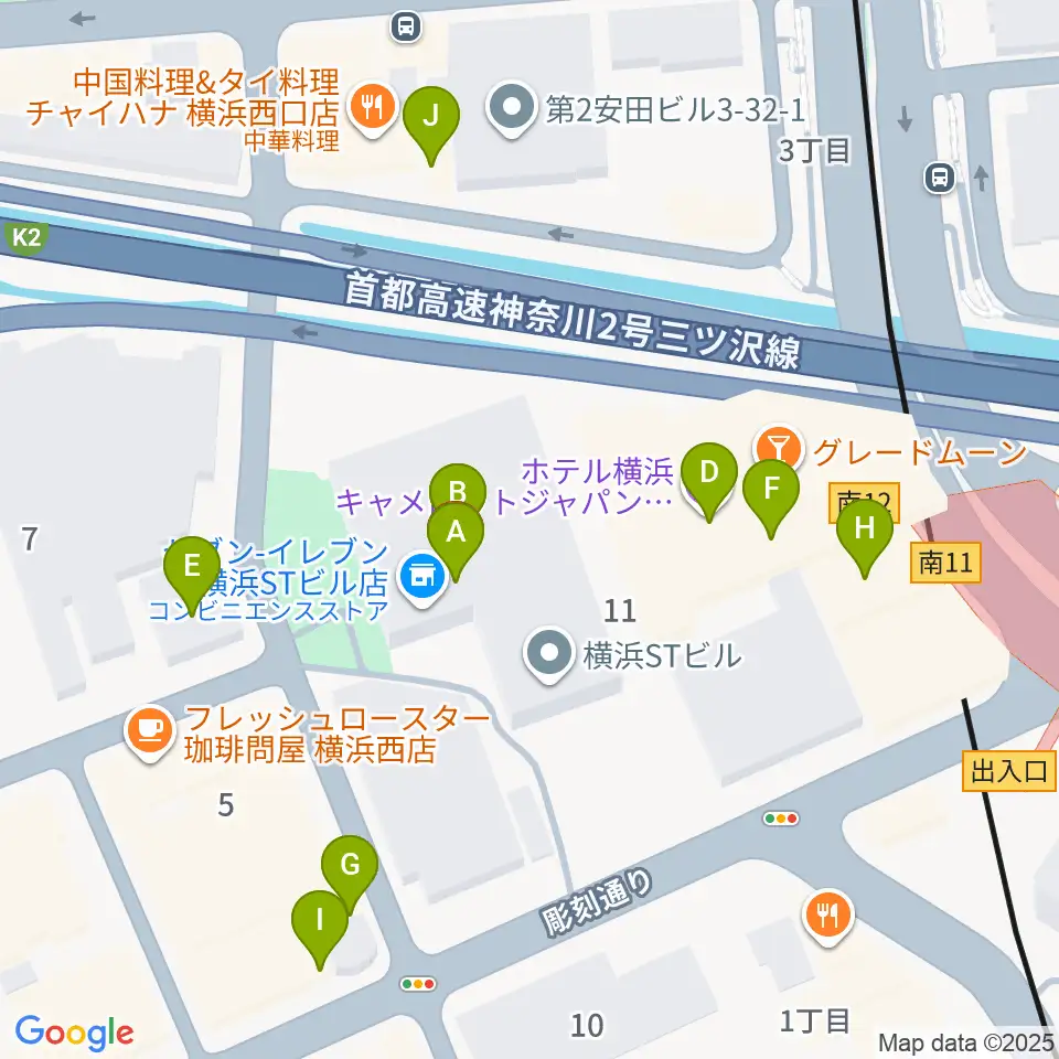 STスポット周辺のファミレス・ファーストフード一覧地図
