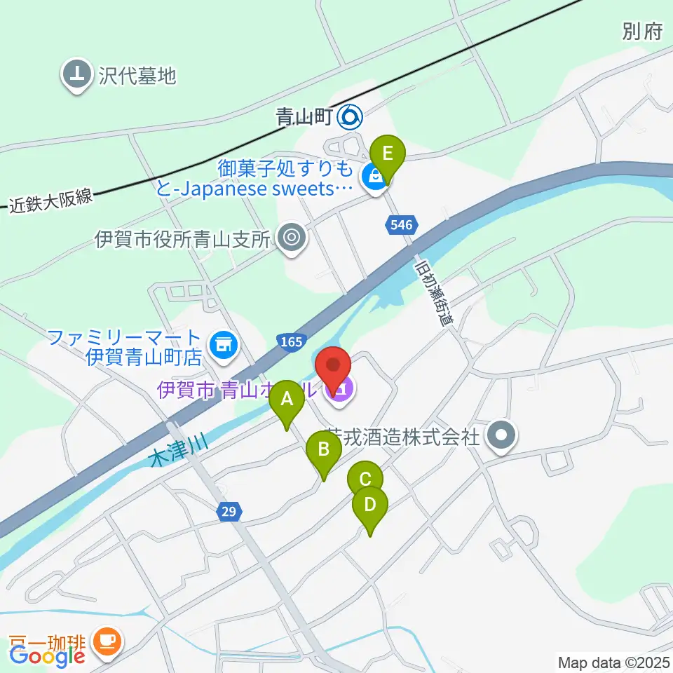 青山ホール周辺のファミレス・ファーストフード一覧地図