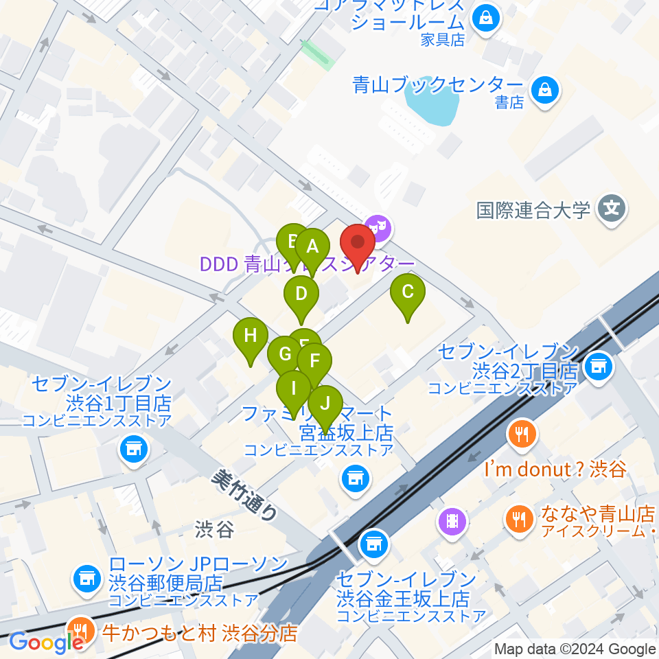 DDD青山クロスシアター周辺のファミレス・ファーストフード一覧地図