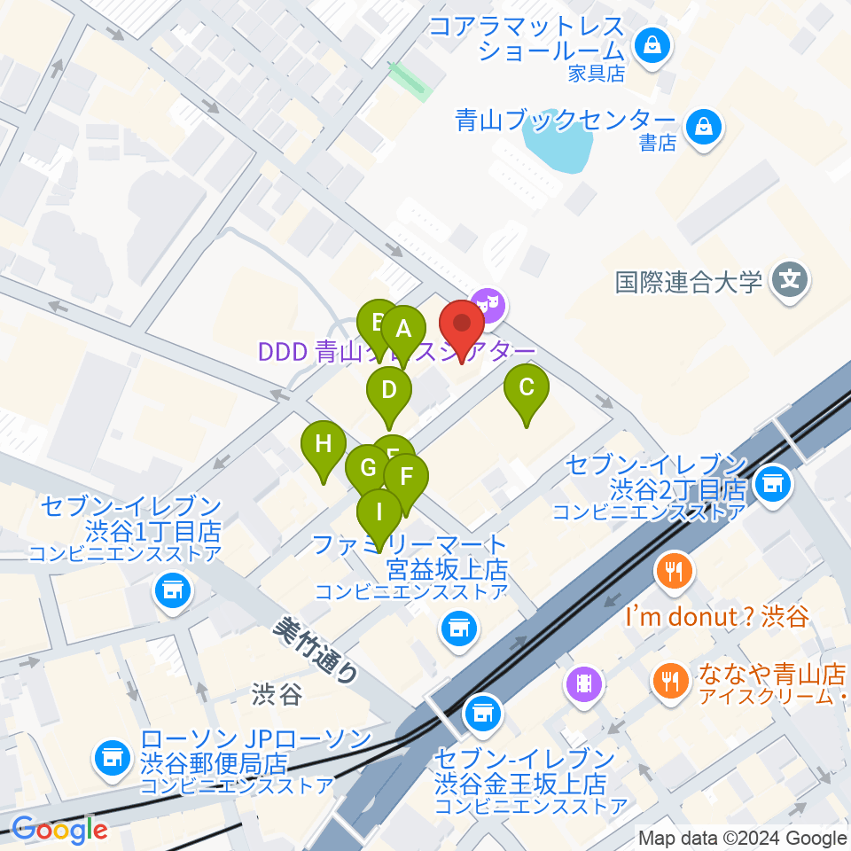 DDD青山クロスシアター周辺のファミレス・ファーストフード一覧地図