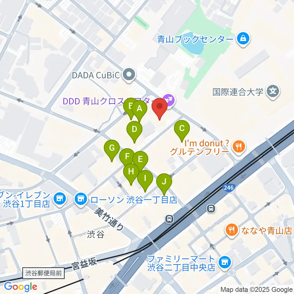 DDD青山クロスシアター周辺のファミレス・ファーストフード一覧地図