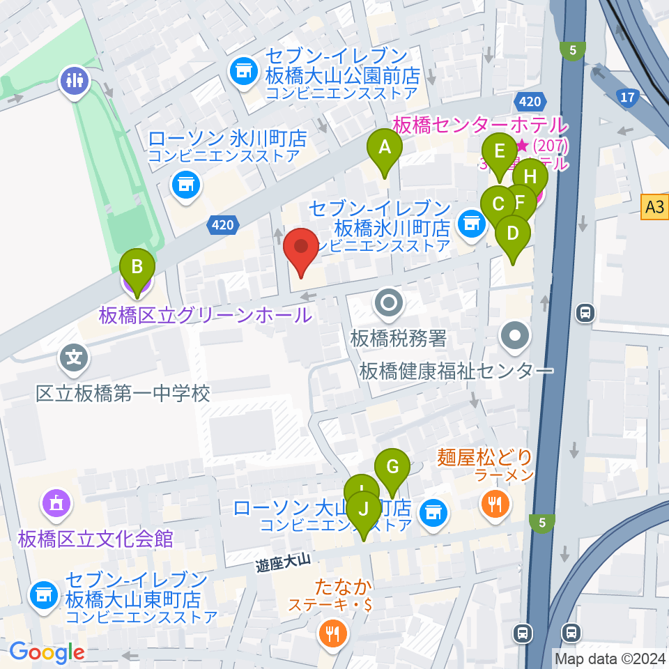 サブテレニアン周辺のファミレス・ファーストフード一覧地図