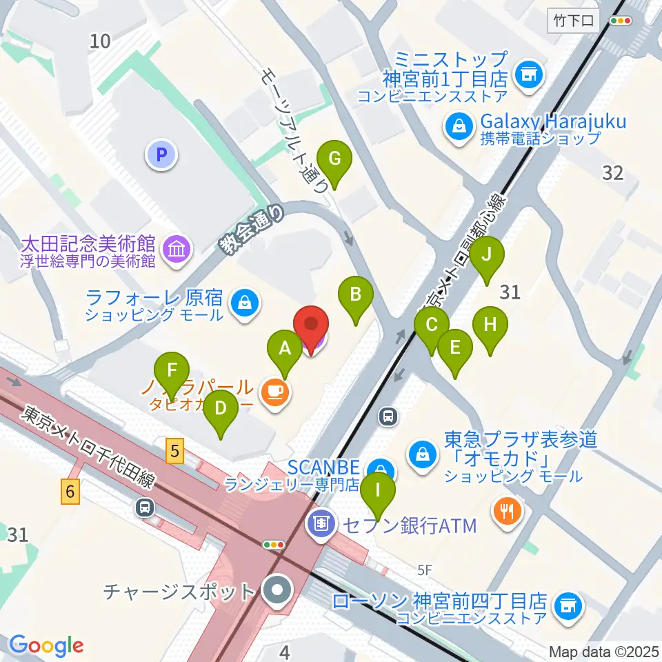 ラフォーレミュージアム原宿周辺のファミレス・ファーストフード一覧地図