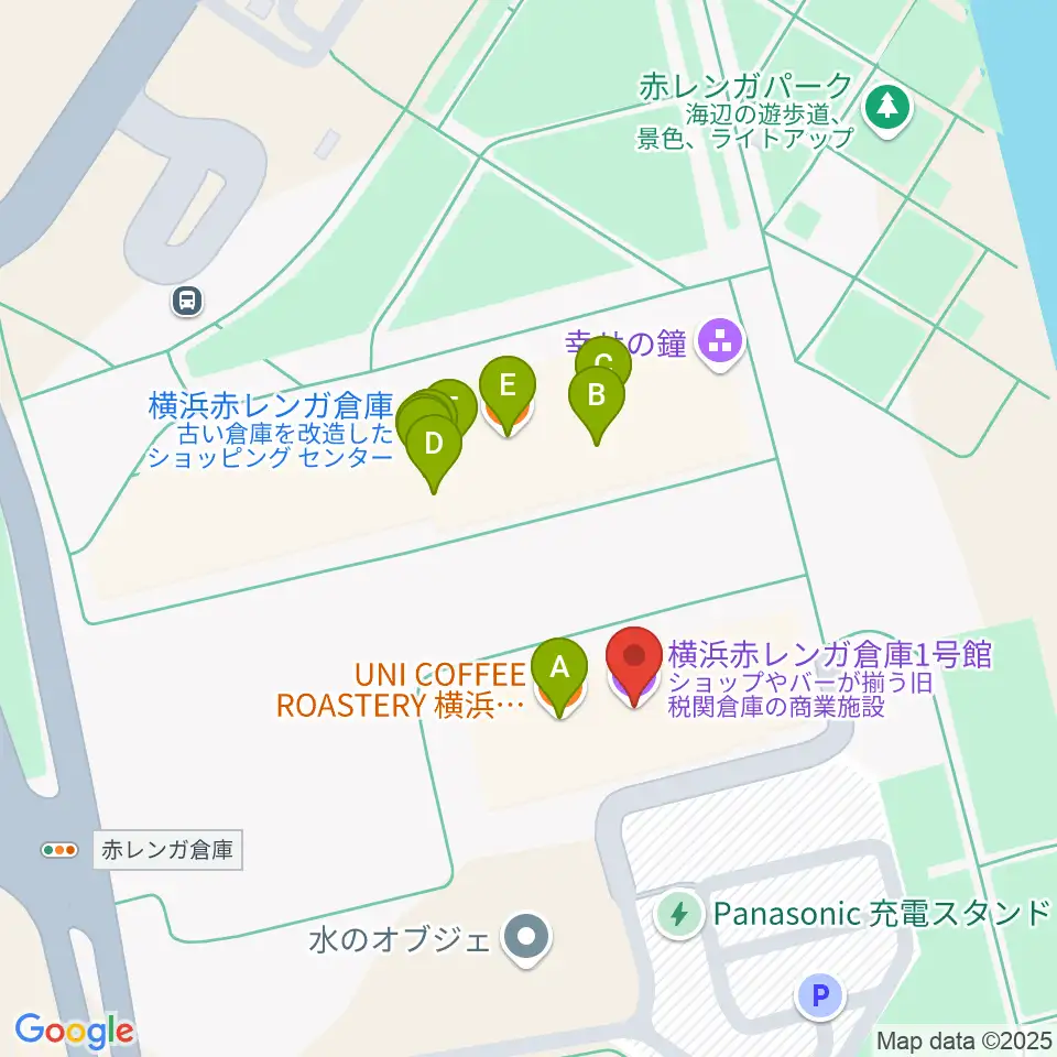 横浜赤レンガ倉庫1号館周辺のファミレス・ファーストフード一覧地図