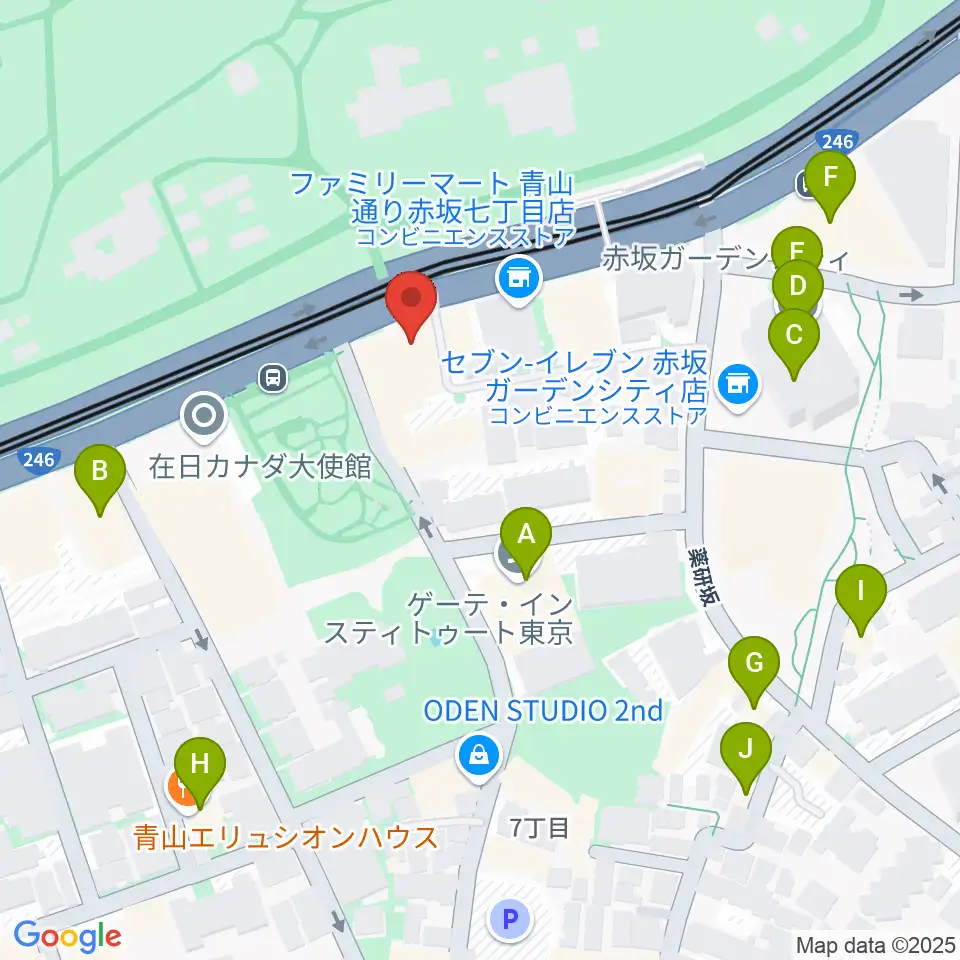 草月会館 草月ホール周辺のファミレス・ファーストフード一覧地図