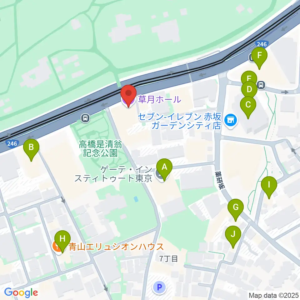 草月会館 草月ホール周辺のファミレス・ファーストフード一覧地図