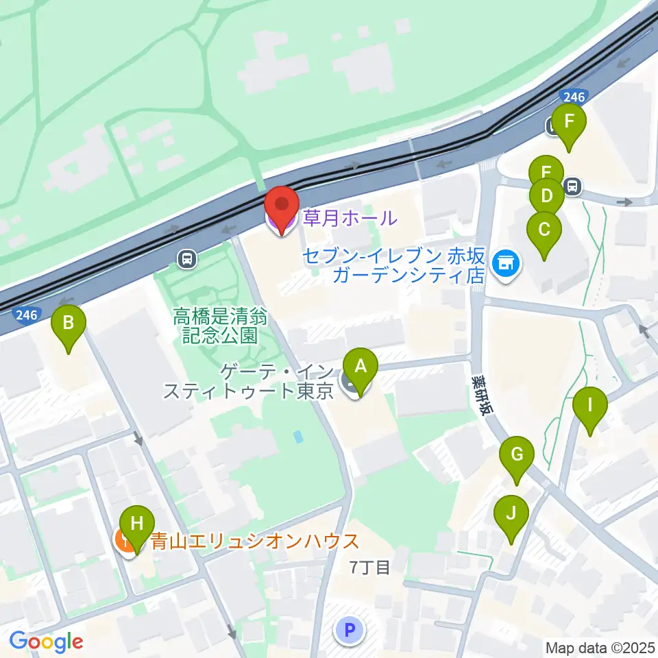 草月会館 草月ホール周辺のファミレス・ファーストフード一覧地図