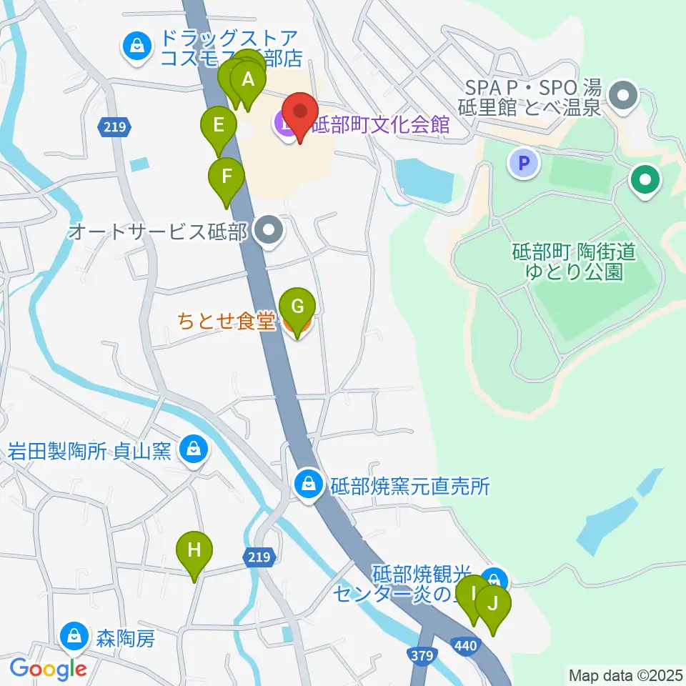 砥部町文化会館周辺のファミレス・ファーストフード一覧地図