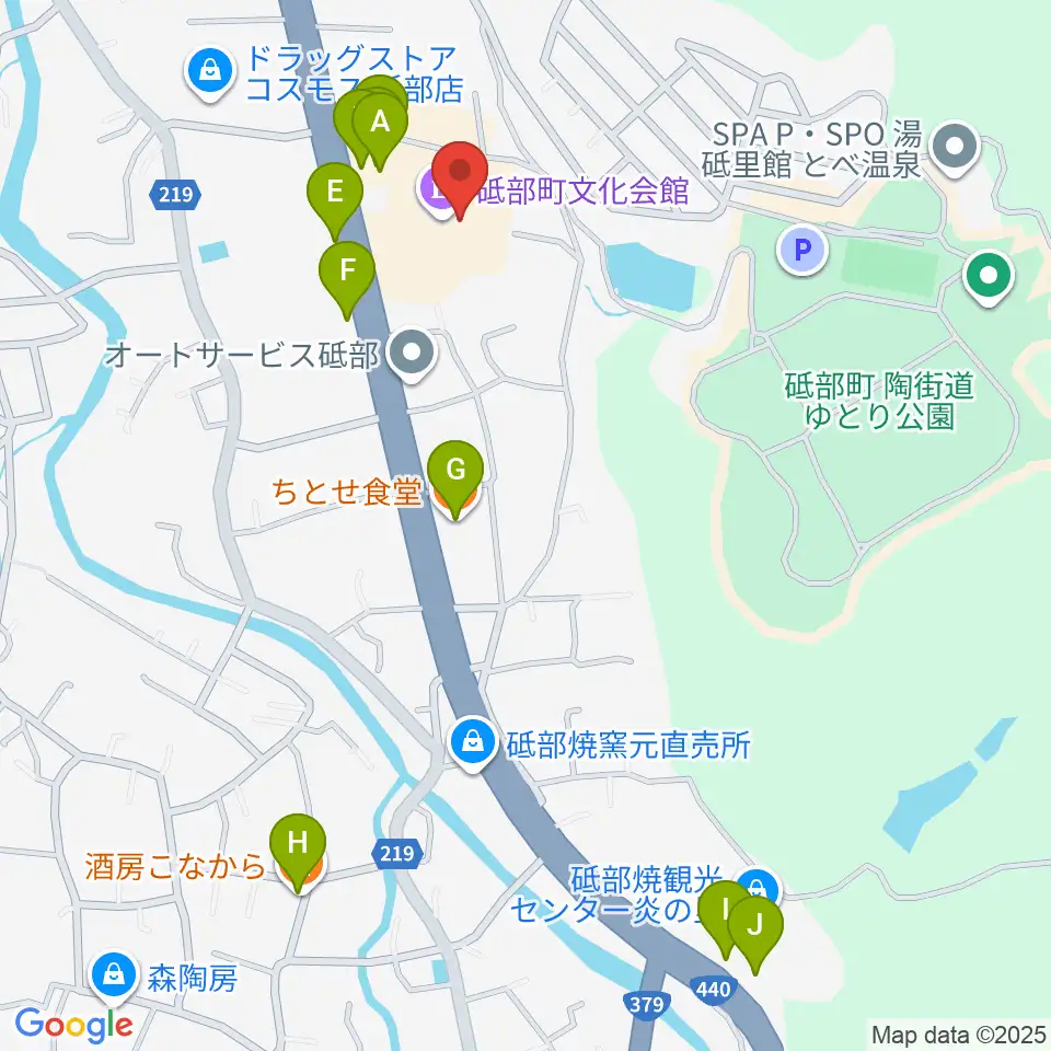 砥部町文化会館周辺のファミレス・ファーストフード一覧地図
