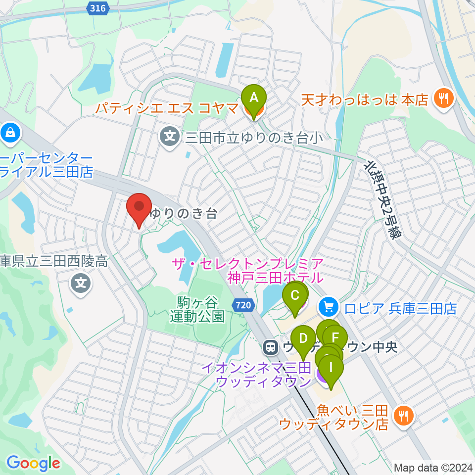 リーフホール周辺のファミレス・ファーストフード一覧地図