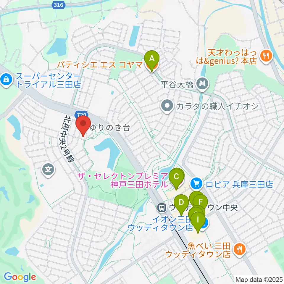 リーフホール周辺のファミレス・ファーストフード一覧地図