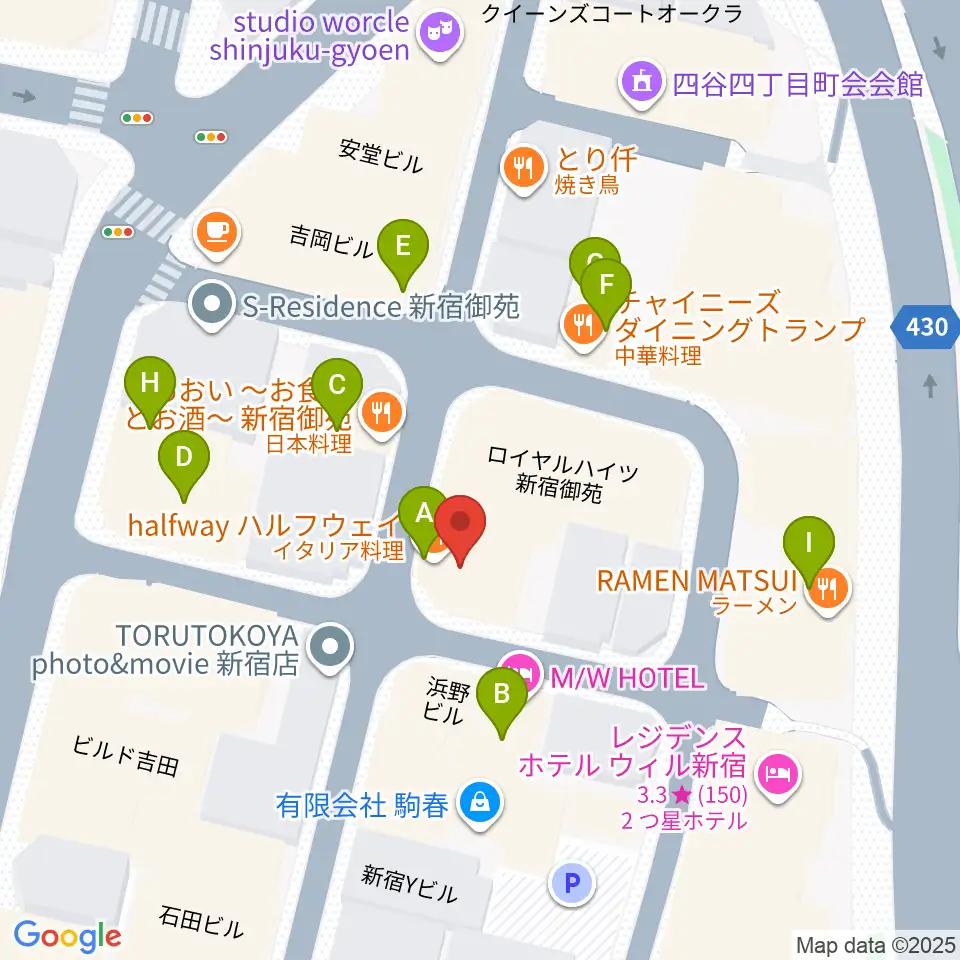 STUDIO Cross Edge周辺のファミレス・ファーストフード一覧地図