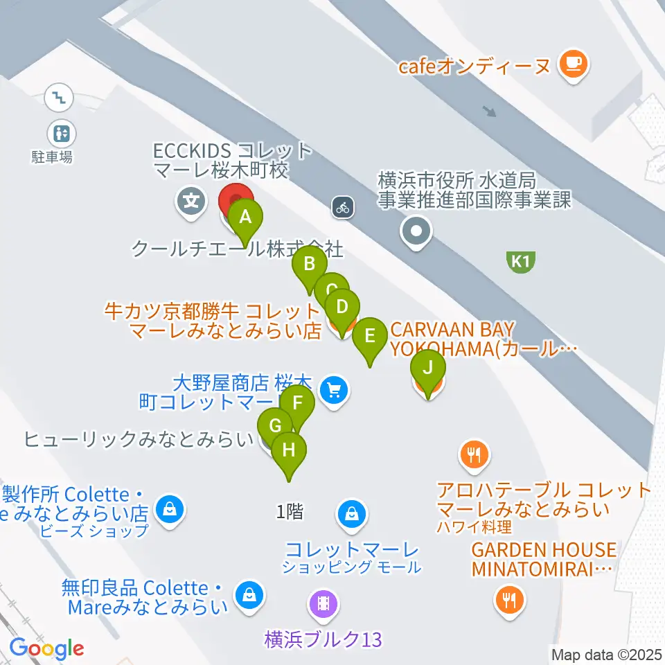 横浜ブルク13周辺のファミレス・ファーストフード一覧地図