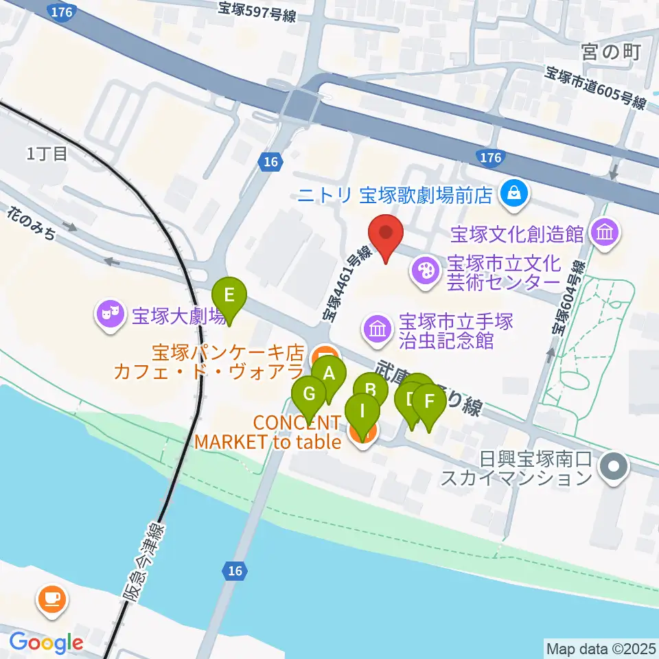 宝塚市立文化芸術センター周辺のファミレス・ファーストフード一覧地図