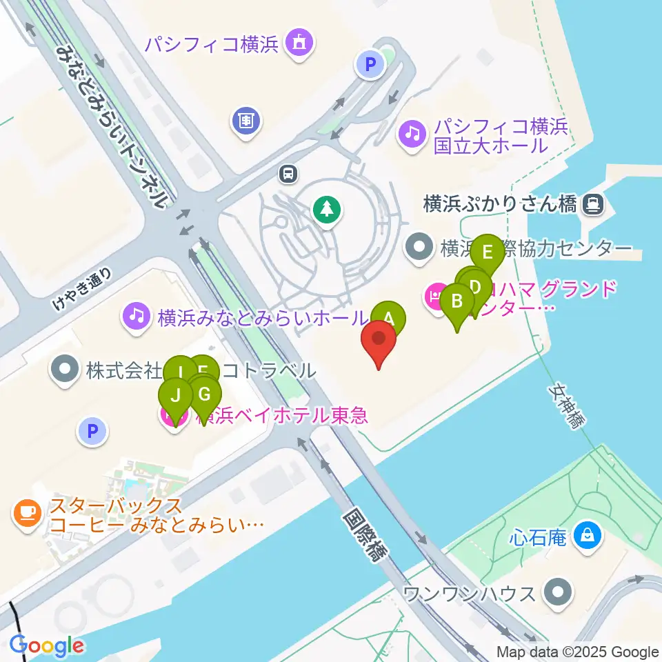 パシフィコ横浜 会議センター周辺のファミレス・ファーストフード一覧地図