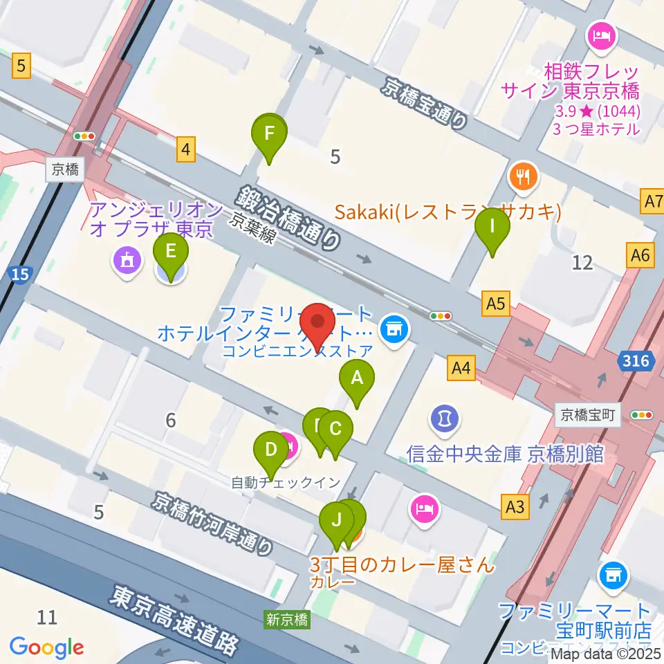 国立映画アーカイブ周辺のファミレス・ファーストフード一覧地図