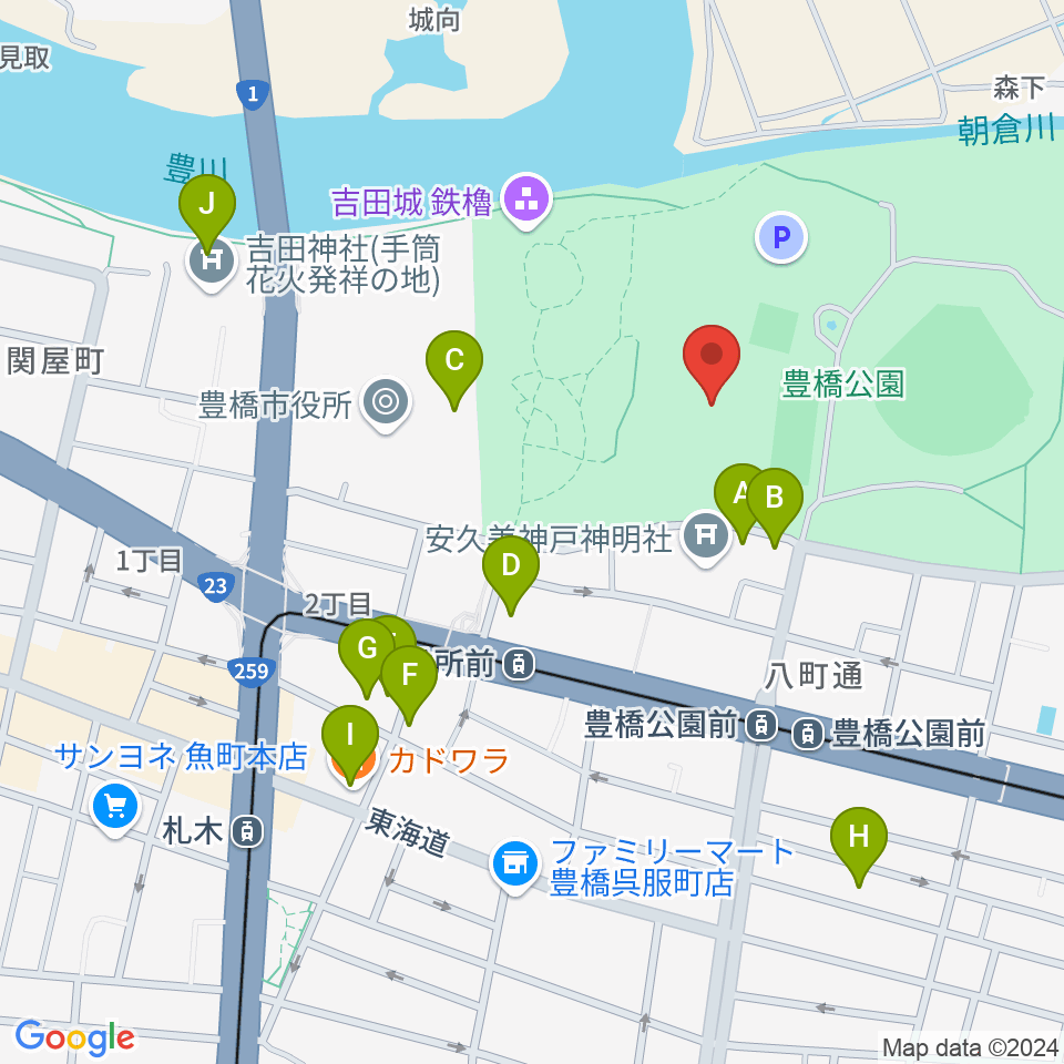 豊橋市美術博物館周辺のファミレス・ファーストフード一覧地図