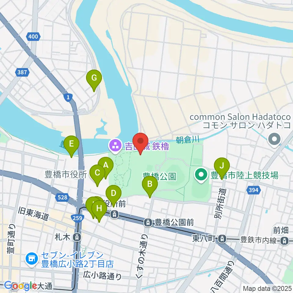 豊橋市三の丸会館周辺のファミレス・ファーストフード一覧地図