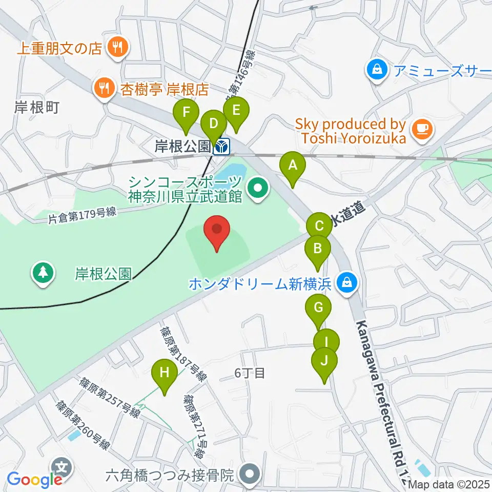 岸根公園野球場周辺のファミレス・ファーストフード一覧地図