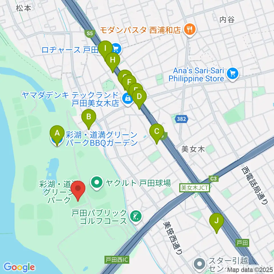 彩湖・道満グリーンパークサッカー場周辺のファミレス・ファーストフード一覧地図
