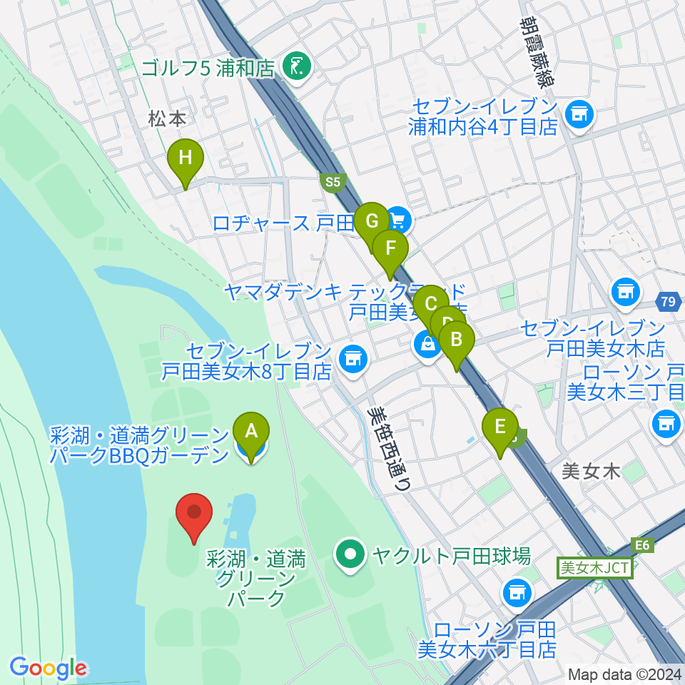 彩湖・道満グリーンパーク陸上競技場周辺のファミレス・ファーストフード一覧地図