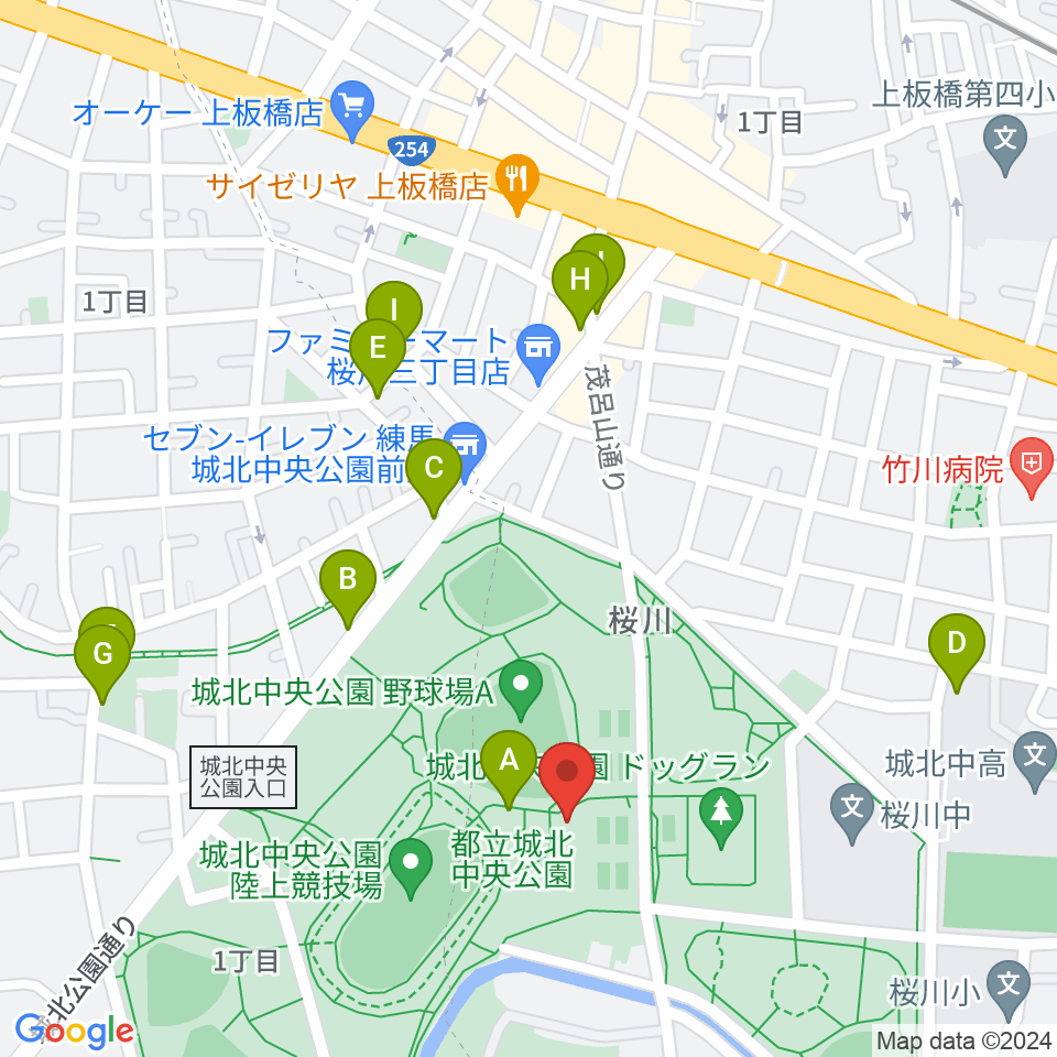 城北中央公園多目的広場周辺のファミレス・ファーストフード一覧地図