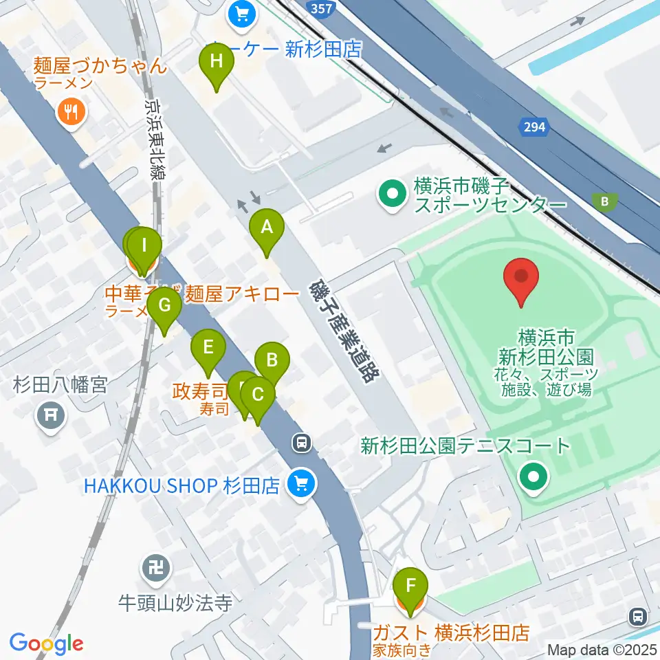新杉田公園野球場周辺のファミレス・ファーストフード一覧地図