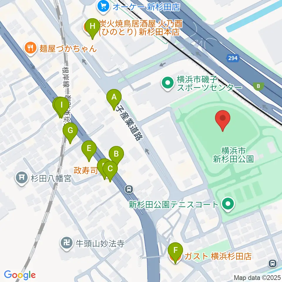新杉田公園野球場周辺のファミレス・ファーストフード一覧地図