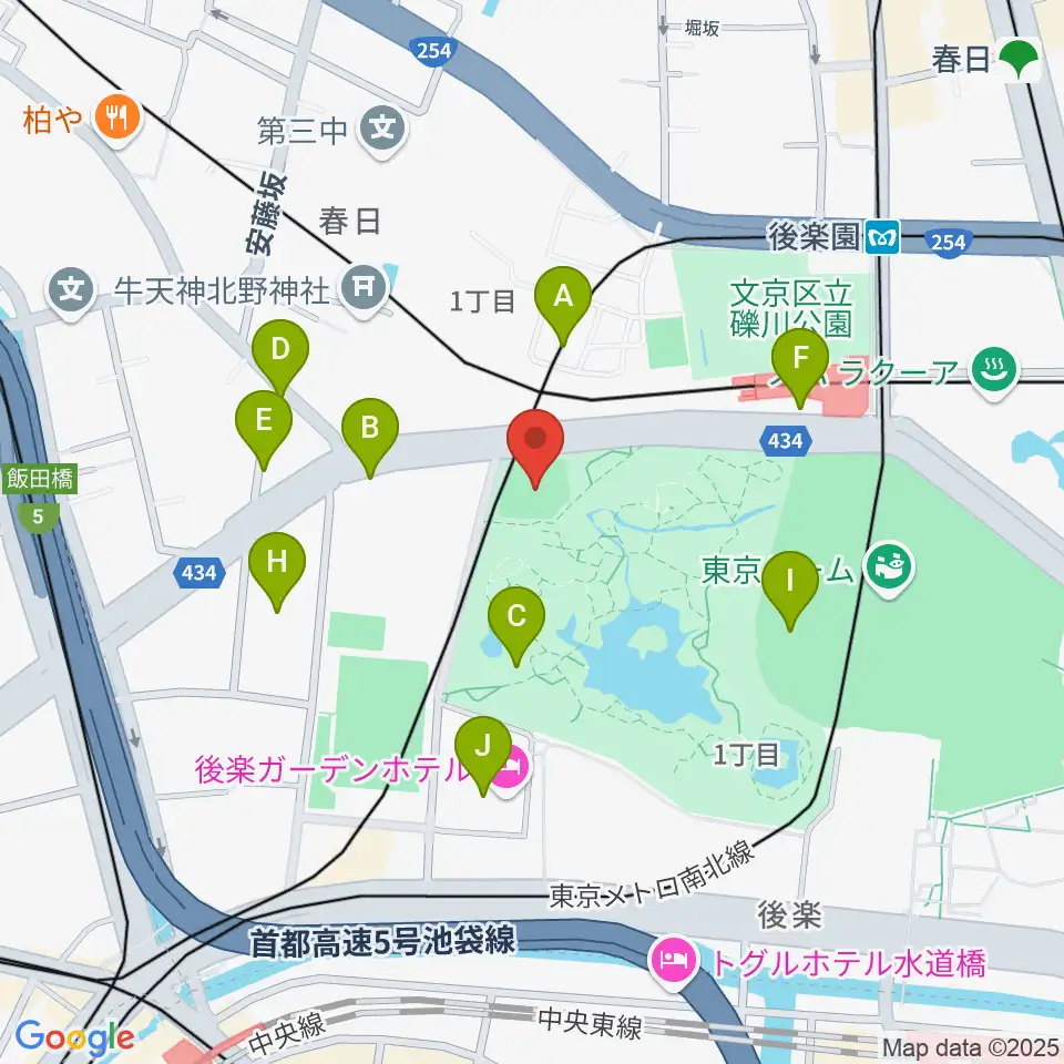 後楽公園少年野球場周辺のファミレス・ファーストフード一覧地図