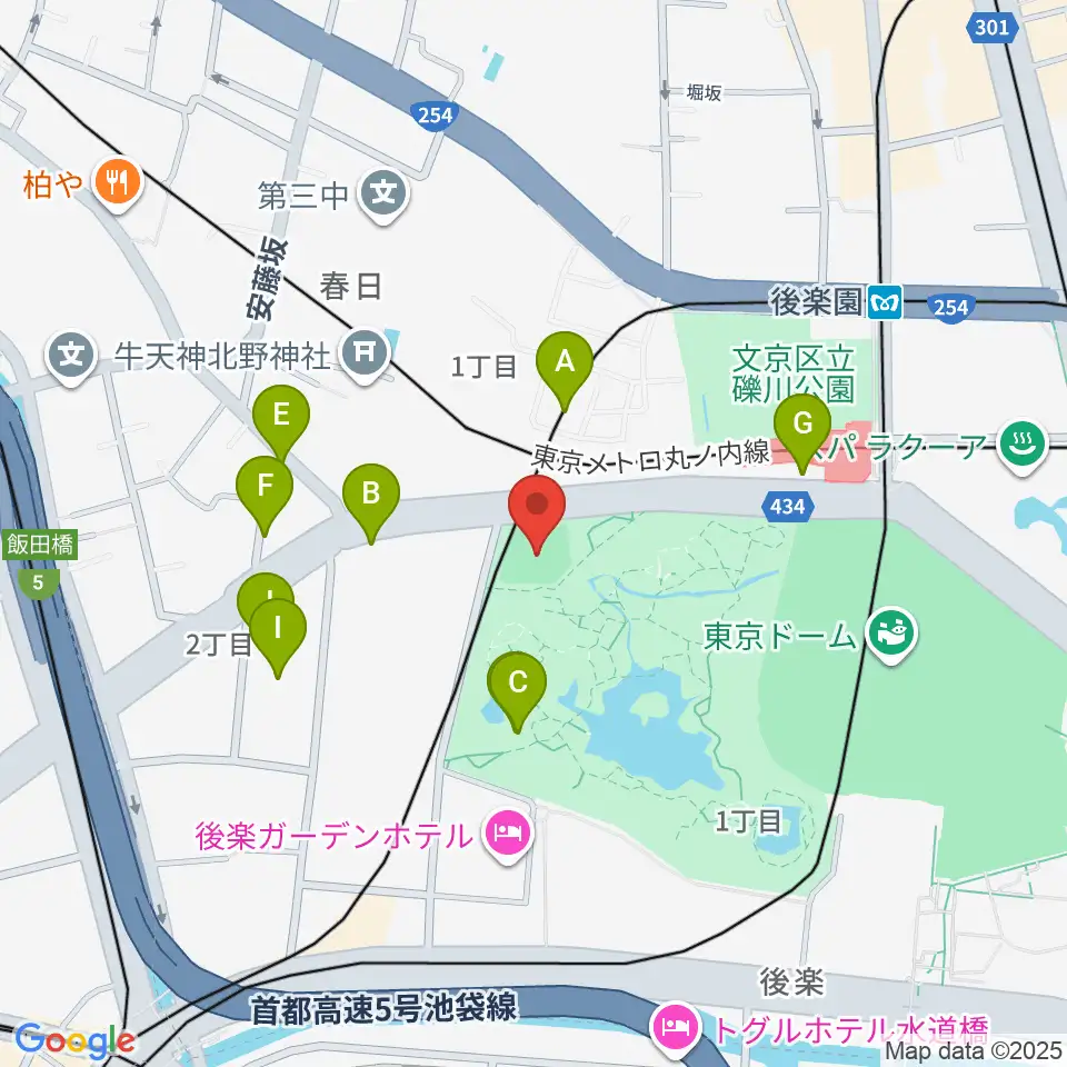 後楽公園少年野球場周辺のファミレス・ファーストフード一覧地図