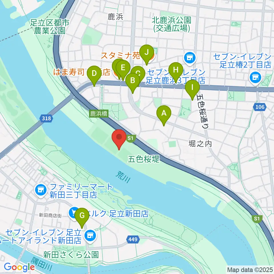 鹿浜橋緑地球技場周辺のファミレス・ファーストフード一覧地図