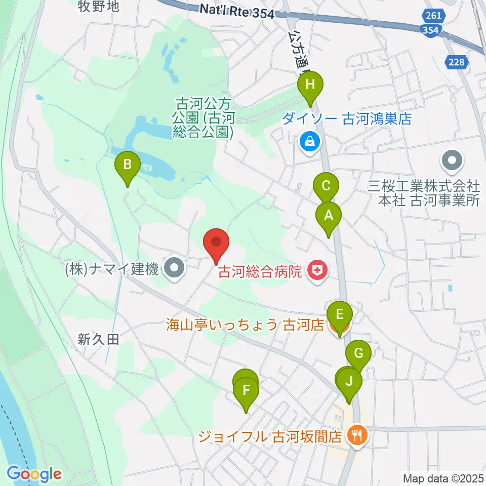 ヨシダサッカーフィールド周辺のファミレス・ファーストフード一覧地図