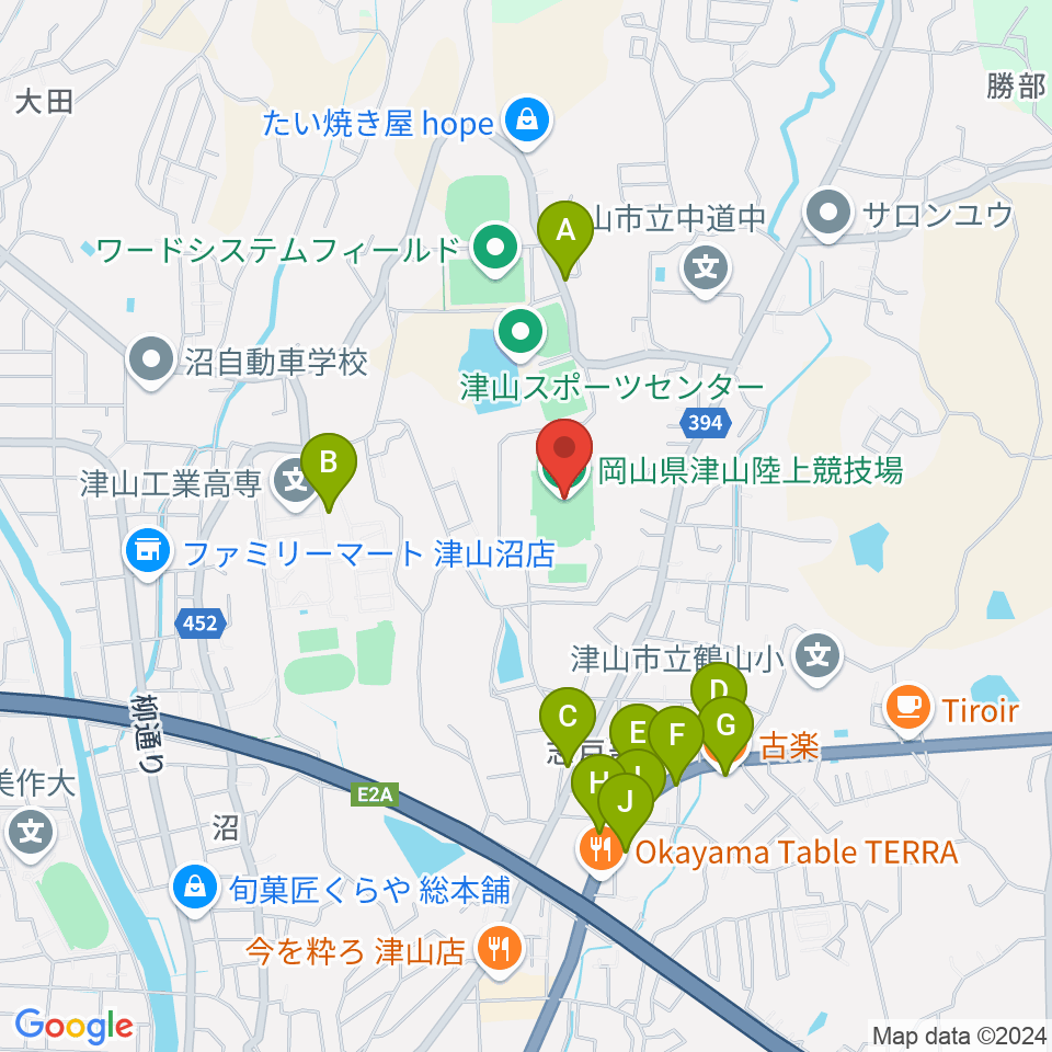 岡山県津山陸上競技場周辺のファミレス・ファーストフード一覧地図