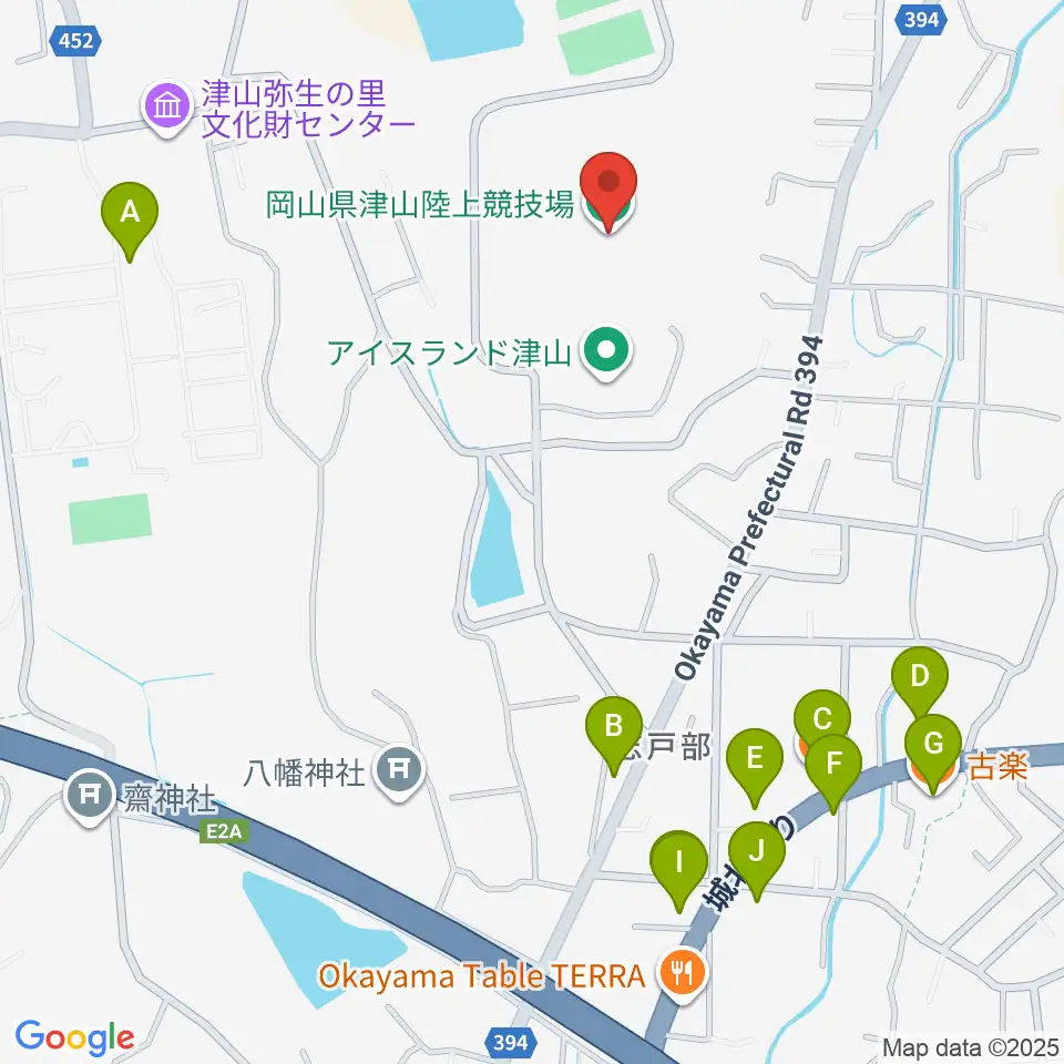 岡山県津山陸上競技場周辺のファミレス・ファーストフード一覧地図