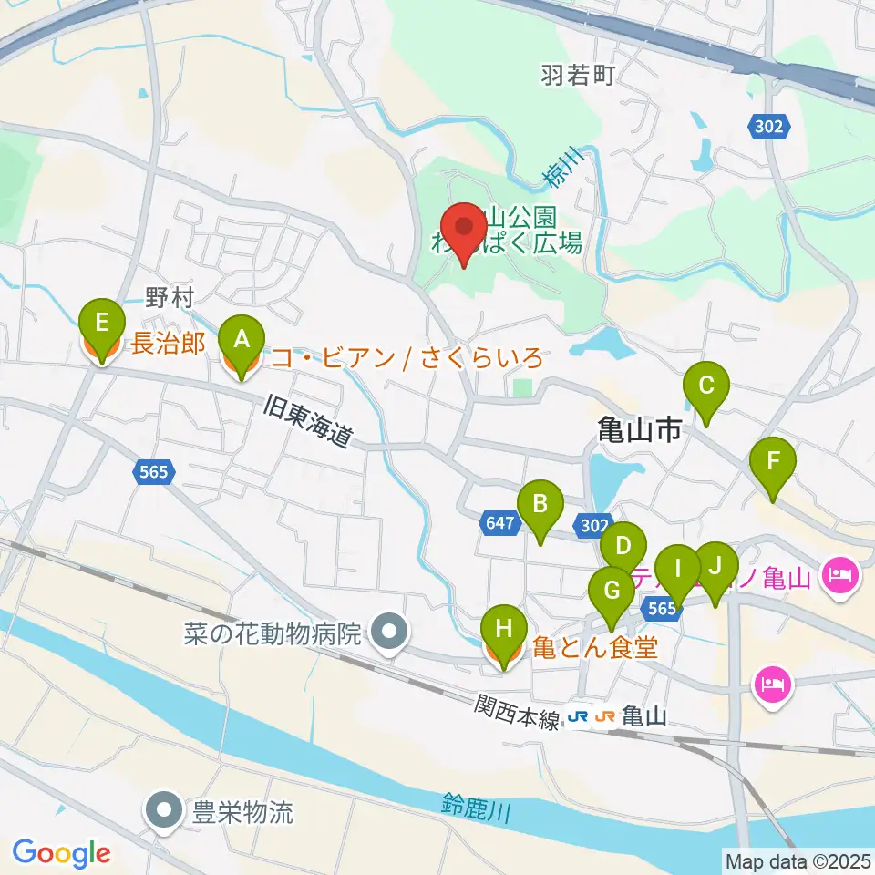 亀山市歴史博物館周辺のファミレス・ファーストフード一覧地図
