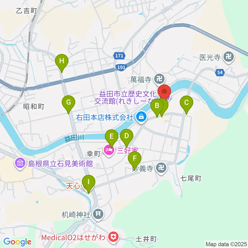 益田市立歴史文化交流館れきしーな周辺のファミレス・ファーストフード一覧地図