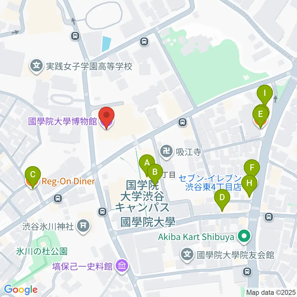 國學院大學博物館周辺のファミレス・ファーストフード一覧地図
