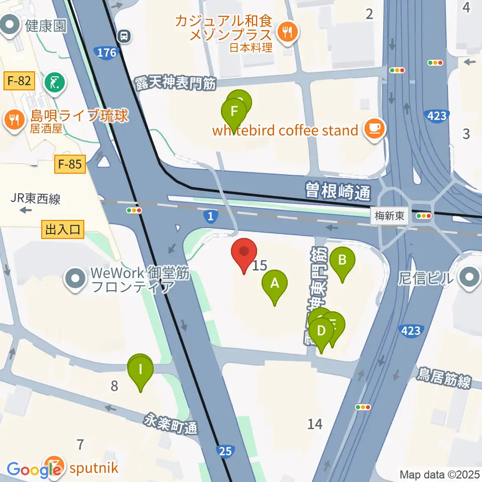 ザ・フェニックスホール周辺のファミレス・ファーストフード一覧地図