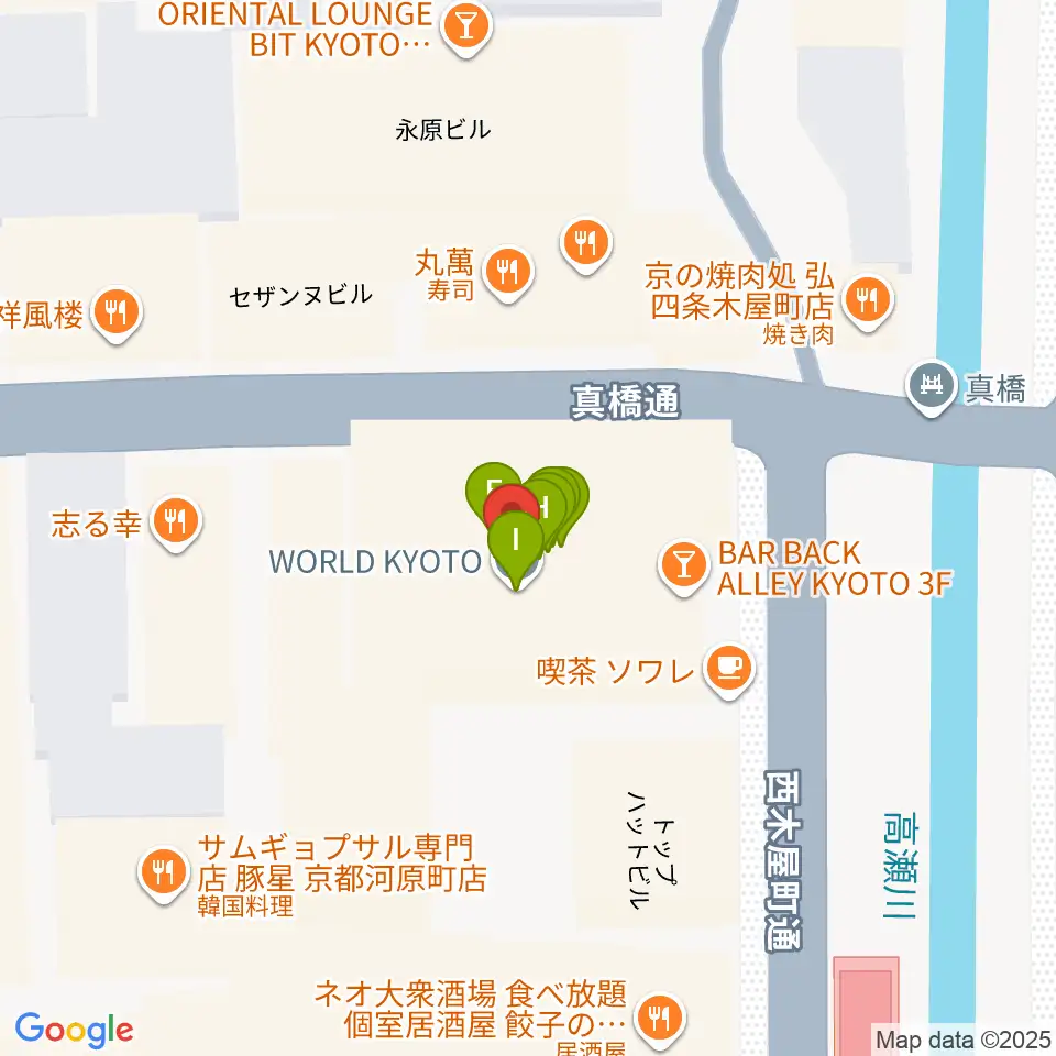 WORLD KYOTO周辺のファミレス・ファーストフード一覧地図
