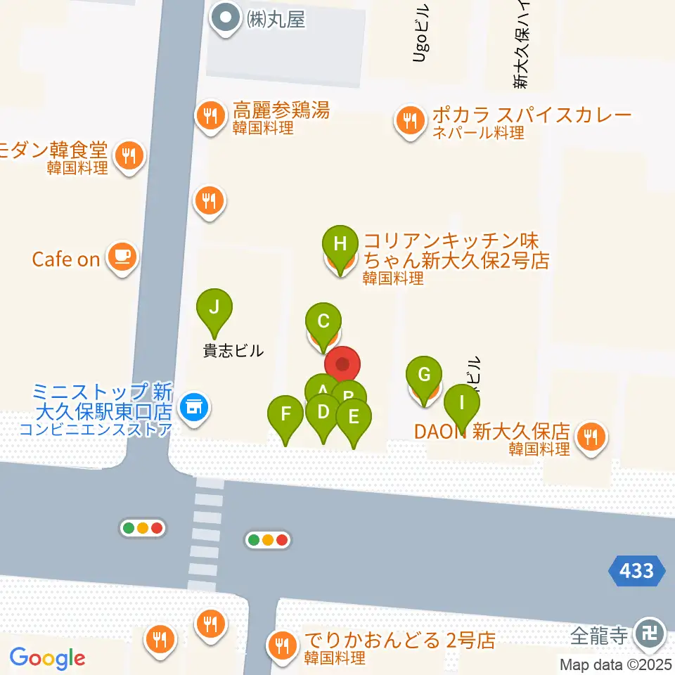 新大久保アースダム周辺のファミレス・ファーストフード一覧地図