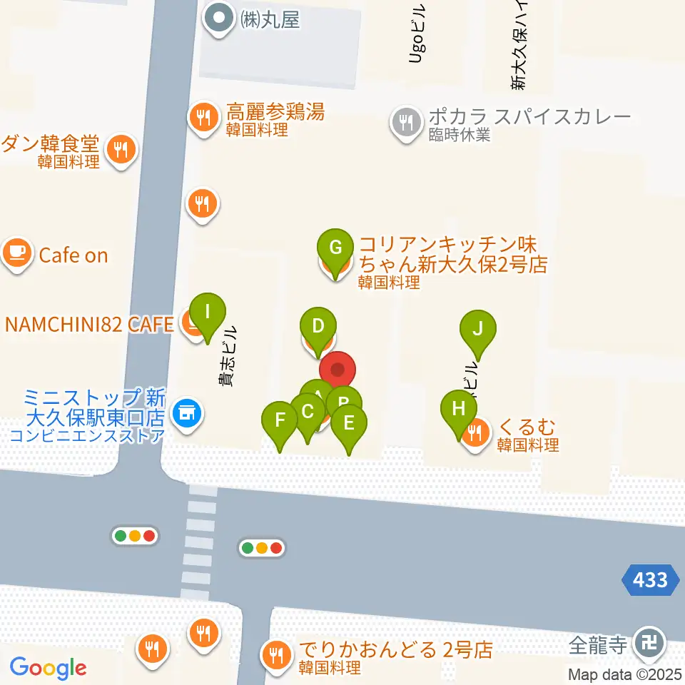 新大久保アースダム周辺のファミレス・ファーストフード一覧地図