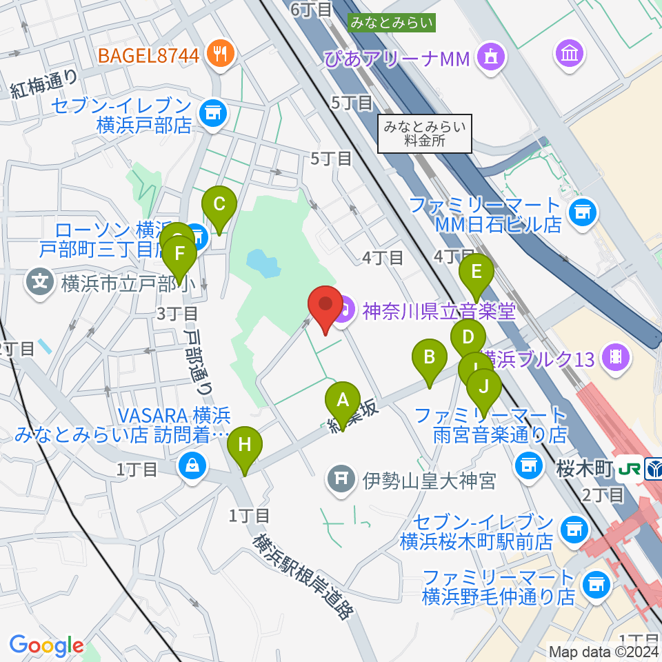 神奈川県立音楽堂周辺のファミレス・ファーストフード一覧地図