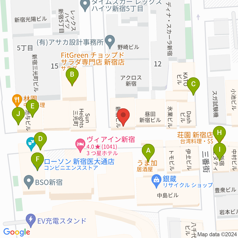 新宿レフカダ周辺のファミレス・ファーストフード一覧地図