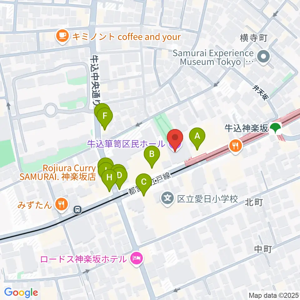 牛込箪笥区民ホール周辺のファミレス・ファーストフード一覧地図