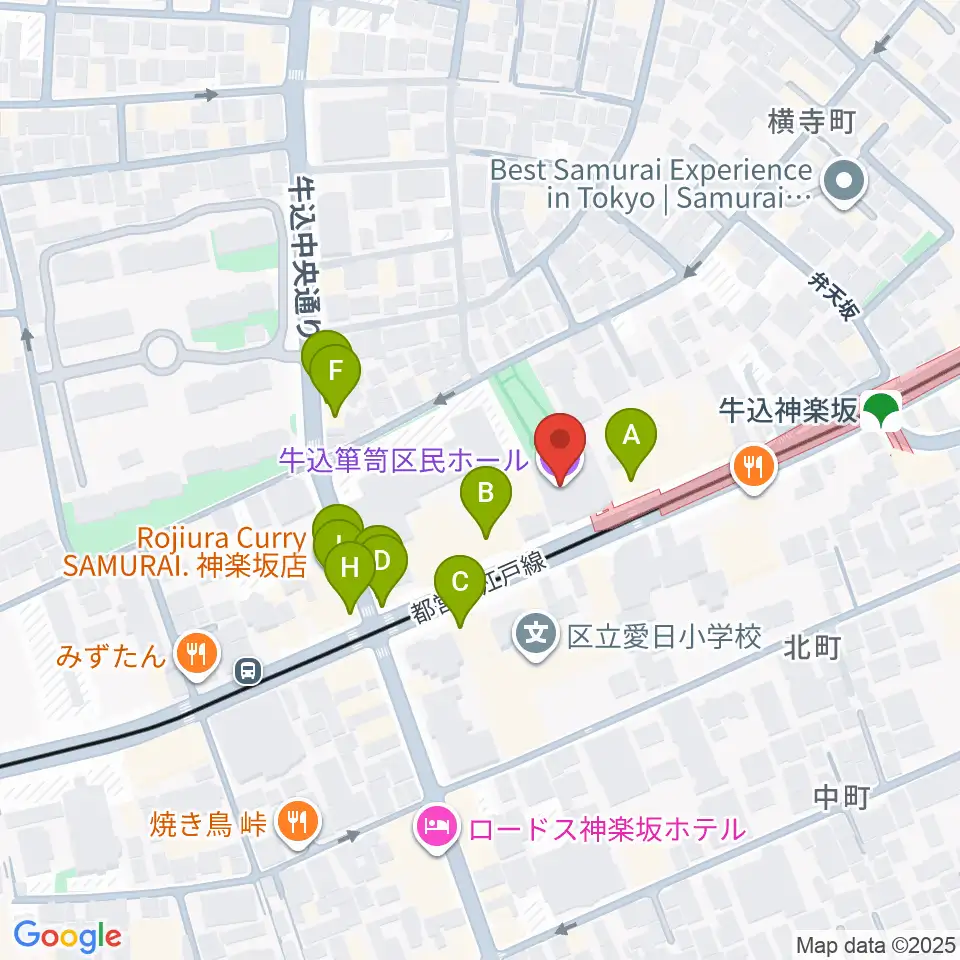 牛込箪笥区民ホール周辺のファミレス・ファーストフード一覧地図