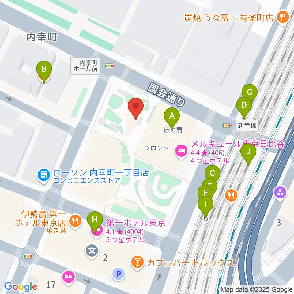 千代田区立内幸町ホール周辺のファミレス・ファーストフード一覧地図