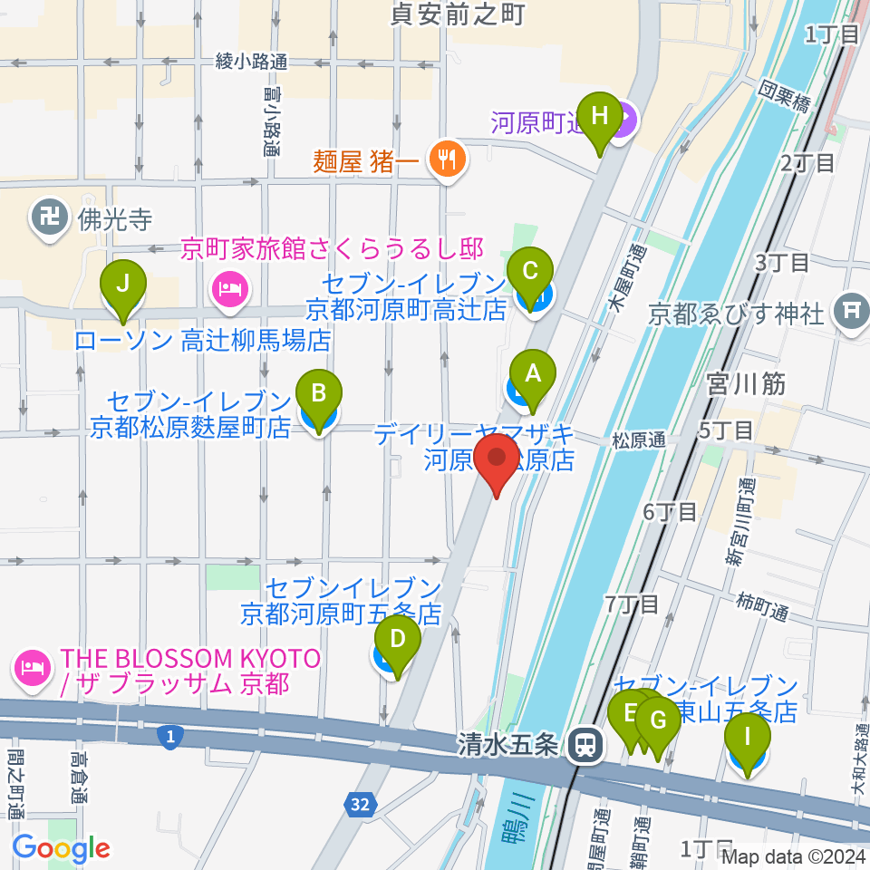 ロック・サーカス・スクウェア周辺のコンビニエンスストア一覧地図