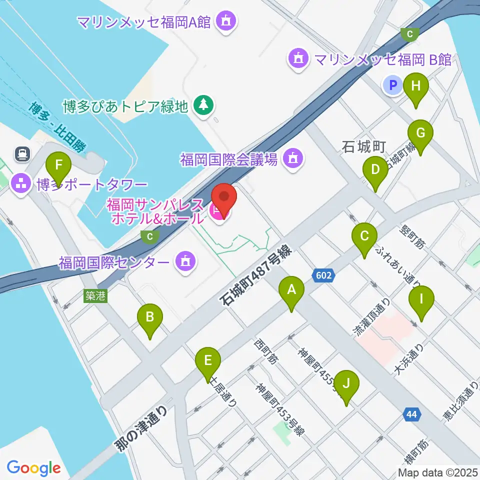 福岡サンパレス ホテル&ホール周辺のコンビニエンスストア一覧地図